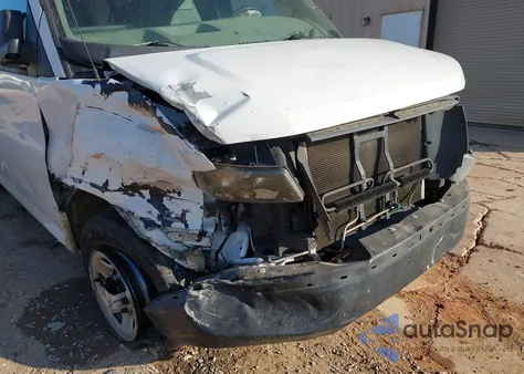 2019 Chevrolet Express 2500 Work Van from USA, damaged, VIN 1GCWGAFG0K1293346